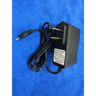 ที่ชาร์จ4.2v/ 8.4v / 12.6ｖ1000ma ใช้ชาร์จแบต(เต็มเเล้วตัด) ชาร์จเฉพาะแบตเตอรี่ ลิเทียม