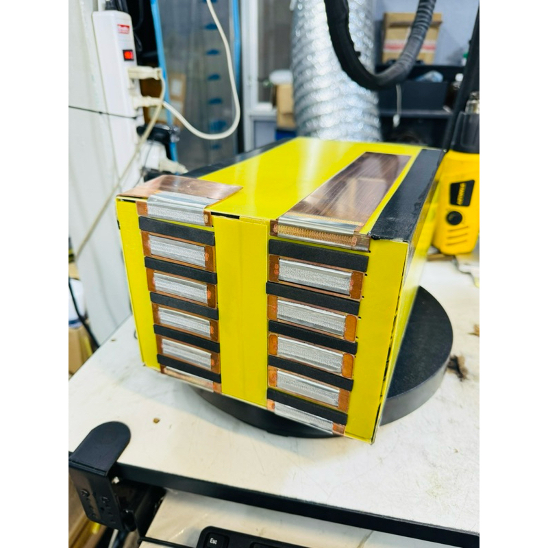 แบตเตอรี่กึ่งสำเร็จรูป 48-100v เชื่อมด้วย Laser มาตรฐานสูง