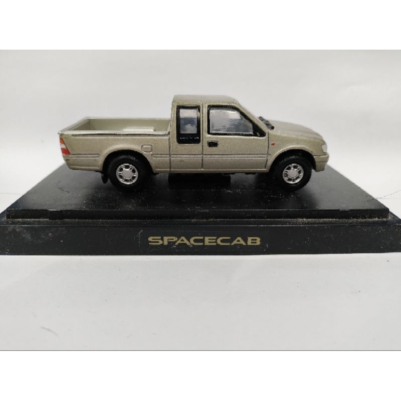 โมเดลรถกระบะ Isuzu Dragon Eye สเกล 1:43 มือสอง มีตำหนิ