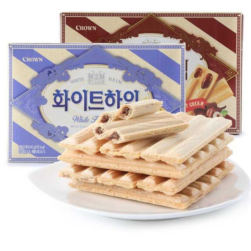 คราวน์ เวเฟอร์สอดไส้ครีมเฮเซลนัท Crown White Heim Choco Heim 142g