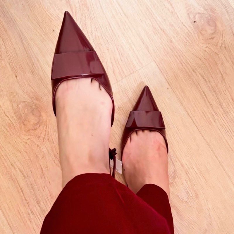 ส่งด่วนกทม📌ZARAของแท้💯 รองเท้าส้นเตึ้ยPuหัวเเหลมรัดส้น SANDALS SLINGBACK Red Bergundy