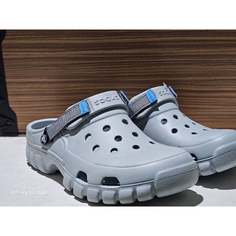 Crocs Lite Ride Clog รองเท้าแตะ แบบลำลอง มาใหม่สุดฮิต ใส่ได้ทุกเพศ มีส่วนลดราคา