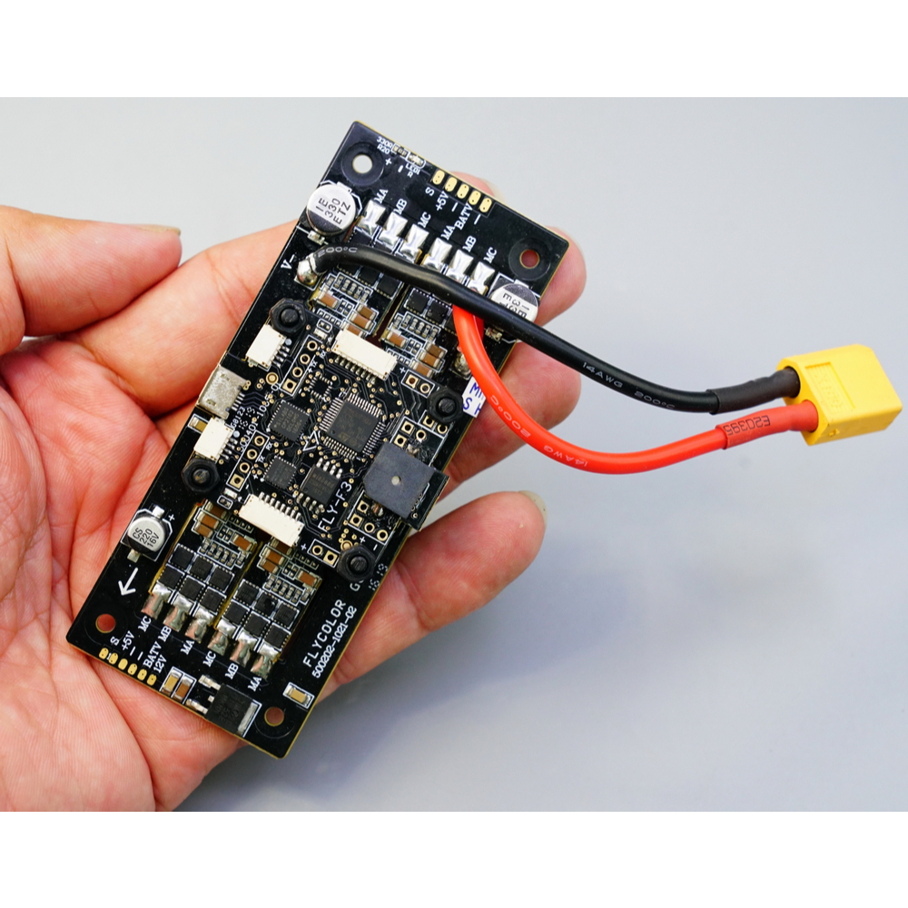 บอร์ด F3 + ESC FLYCOLR 20 Amp x4 BL Heli