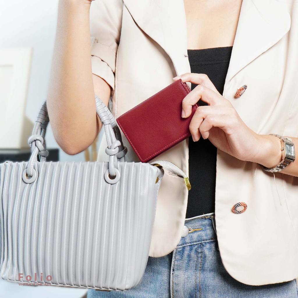 Folio محفظة ثلاثية الطي Frida Mini بحماية RFID — صورة 6