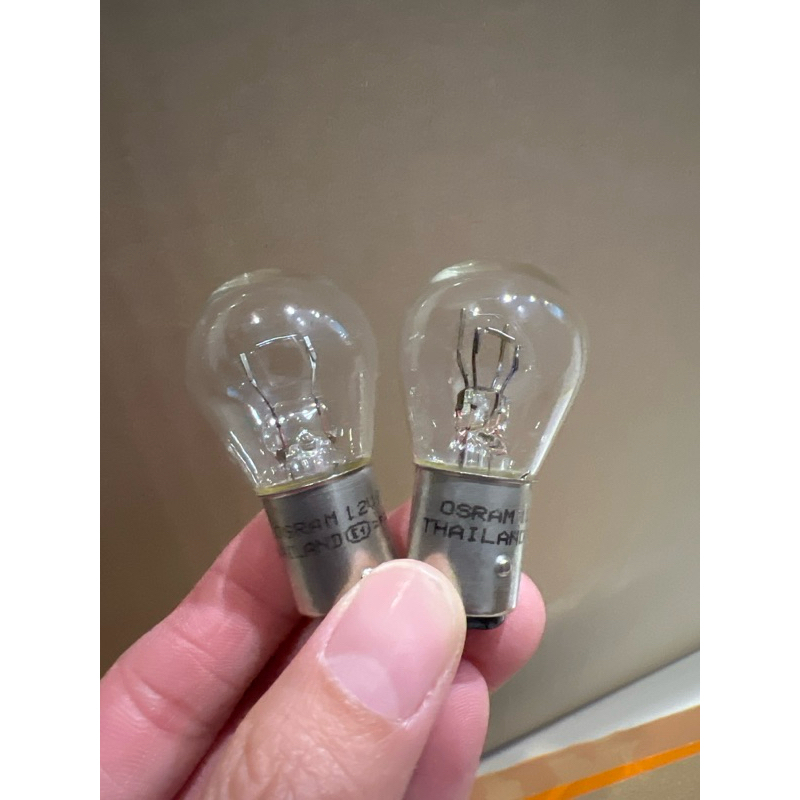 หลอดไฟรถยนต์ osram แท้  T20 แบบเขี้ยว 1 ไส้ P21w 12V 21w หรือ 2 ไส้ P21/5w 21/5w เลือกในตัวเลือก จำนวน 1 หลอด ราคา ถูกที่สุด ดีลบีเคเค