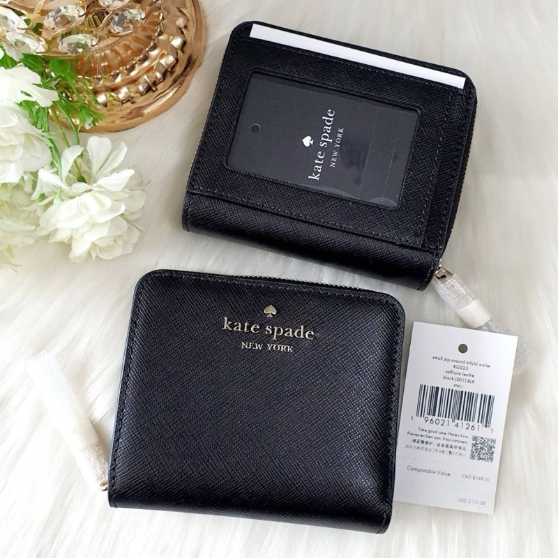 ♠️ Kate Spade KG035 Staci Small Zip Around Wallet กระเป๋าสตางค์ ใบสั้น 2พับ มีช่องซิปใส่เหรียญ ใส่แบงค์ หนังสีดำ 4 นิ้ว