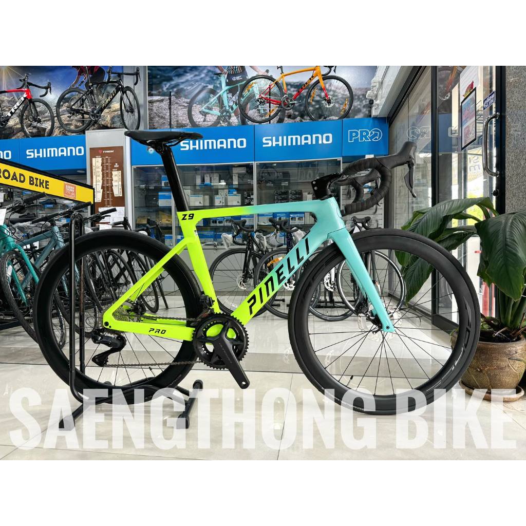 New Pinelli Z9 PRO UCI Approved ประกอบเป็นคัน เกียร์ไฟฟ้า Ultegra R8100 12speed + Force ล้อคาร์บอน