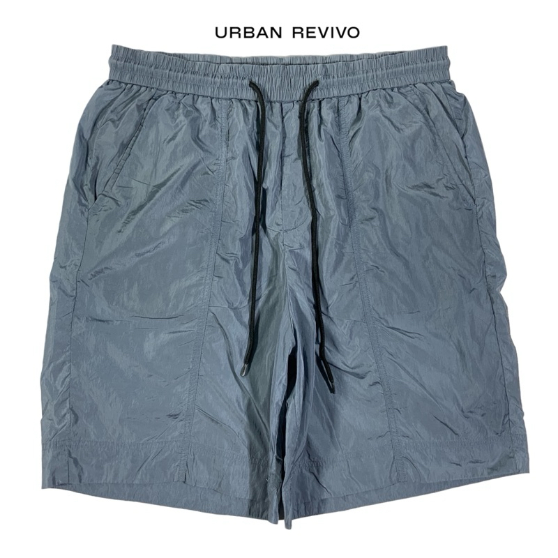 กางเกงขาสั้น URBAN REVIVO มือ2 สภาพดี