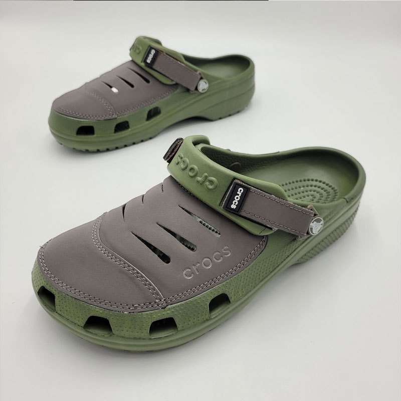 ส่งจากกรุงเทพ Crocs Clog  รองเท้าแตะ แบบลำลอง มาใหม่สุดฮิต รองเท้าหัวโต รองเท้าลำลอง เบา ใส่สบาย