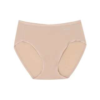 Wacoal Super Soft Nylon Half Panty (M-6XL) กางเกงในนวัตกรรมเนียนนุ่ม รูปแบบครึ่งตัว รุ่น WU5S00H/WU3992 สีเบจ (BE)