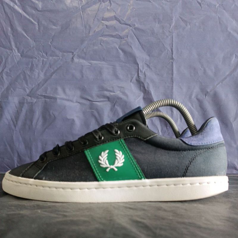 รองเท้า Fred Perry มือสองของแท้ Size 42/27 cm.