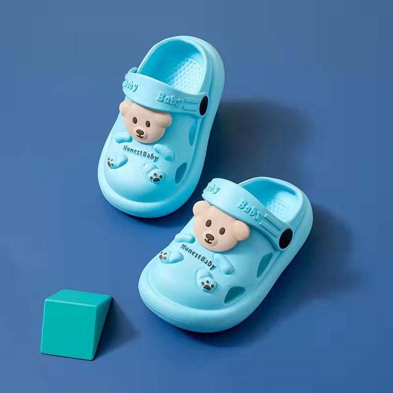 SALE รองเท้าแตะรัดส้นเด็กลายการ์ตูน รองเท้าเด็ก กันลื่น