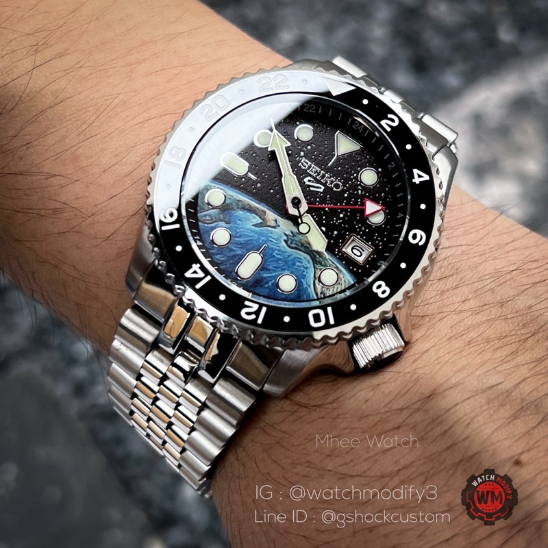Seiko Mod GMT Movement Galaxy Space Very Premium Edition Jubilee Strap