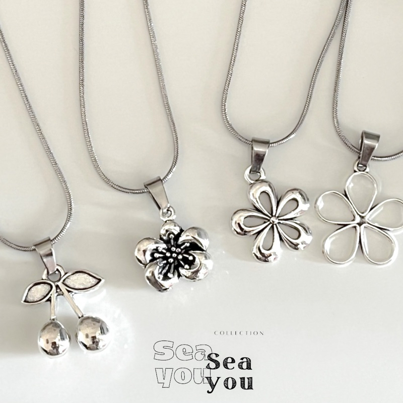 [พร้อมส่ง ] สร้อยคอสแตนเลส ดอกชบา