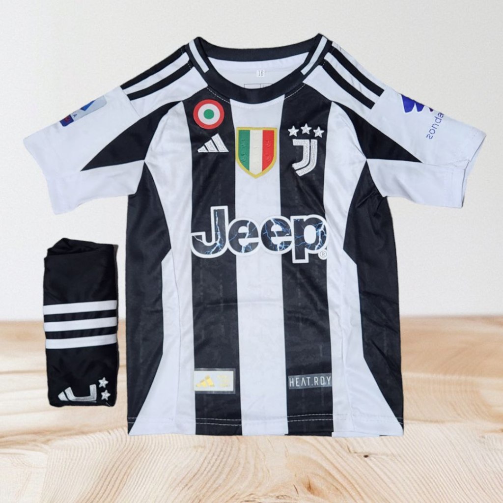 ชุดบอลเด็ก ยูเวนตุสรุ่นใหม่ล่าสุด 2024/2025 เสื้อพร้อมกางเกง