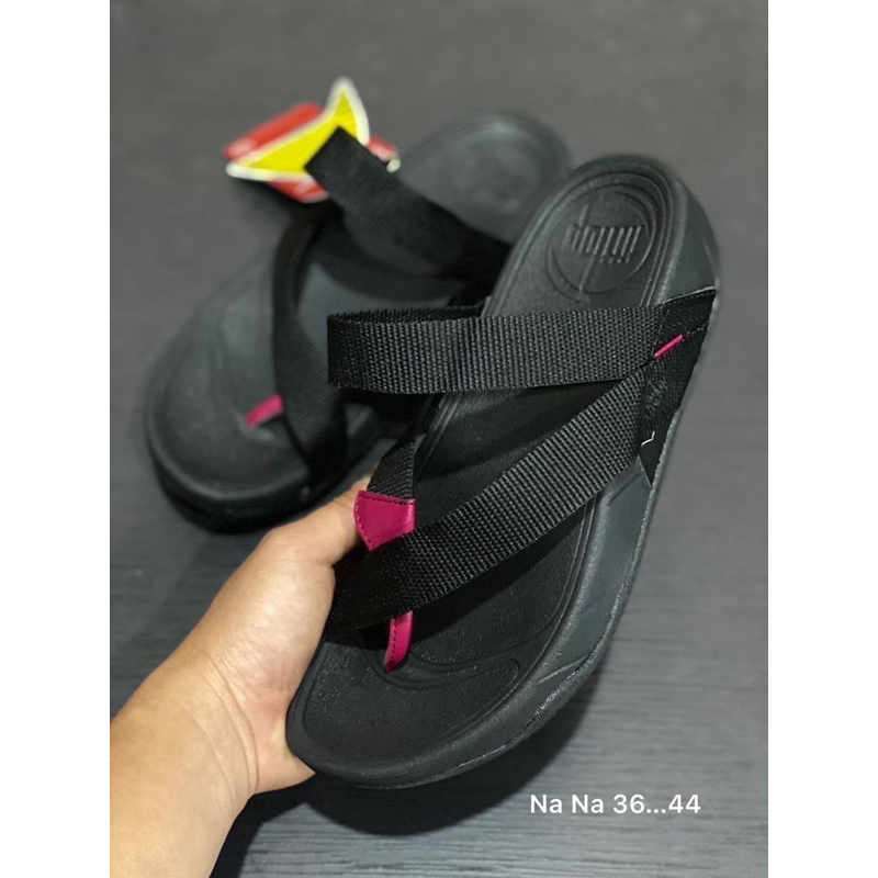 FITFLOP SLING รองเท้าแตะแบบหูหนีบผู้ชาย/ผู้หญิง36 × 45 สินค้าพร้อมส่ง