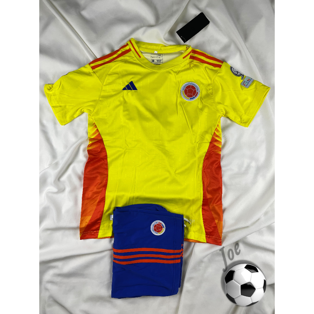 ชุดบอลทีมชาติ Colombia (Yellow) เสื้อบอลและกางเกงบอลผู้ชาย ปี 2024-2025 ใหม่ล่าสุด