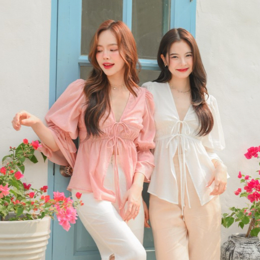 TheBlancPale : Evelyn top เสื้อไปทะเล มีซับในช่วงอกนะค้า ใส่สบายหน้าร้อนนี้หายห่วง