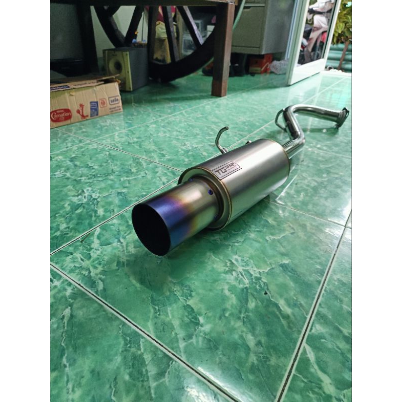 🙏ปลายท่อรถยนต์ TG shop มือสองสภาพสวย ใช้งานน้อยมาก รถYaris 2018 /5ประตู🙏