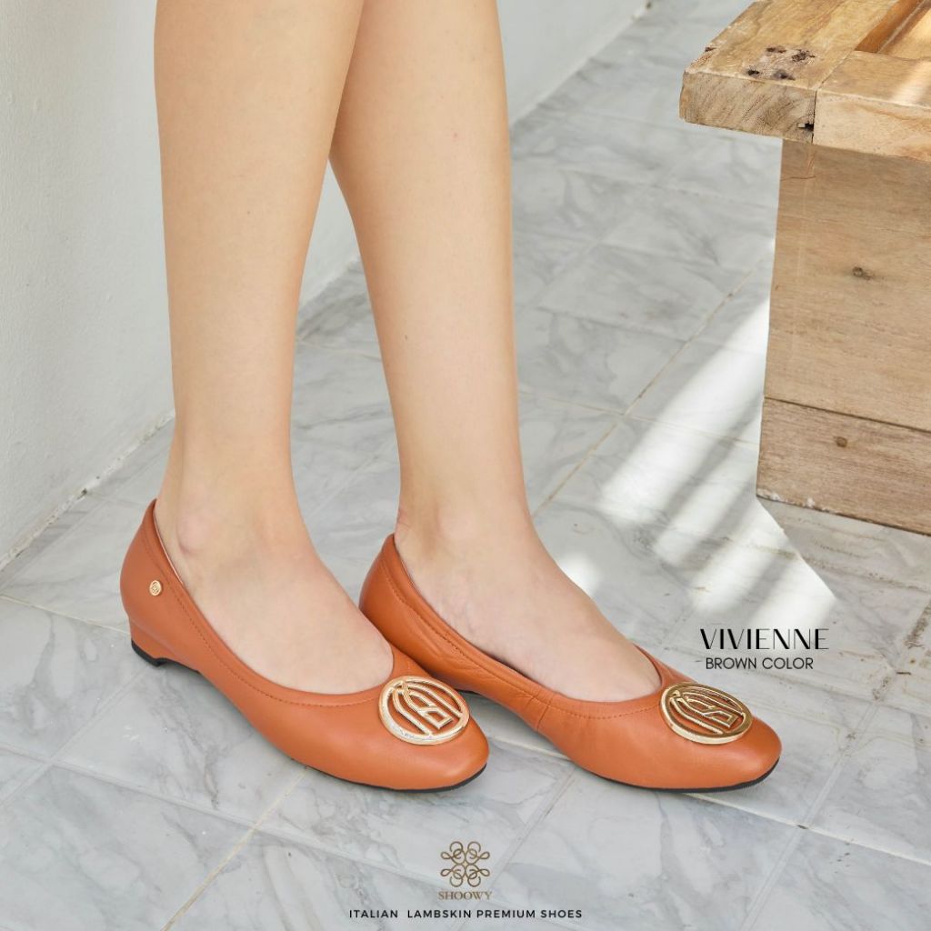 รองเท้าหนังแกะรุ่น Vivienne Brown Color (สีน้ำตาล)