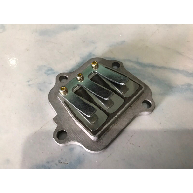 หรีดวาว y100 bell100 bellr แท้ใหม่ หรีดวาว yamaha y100 bell100 bellr แท้ใหม่