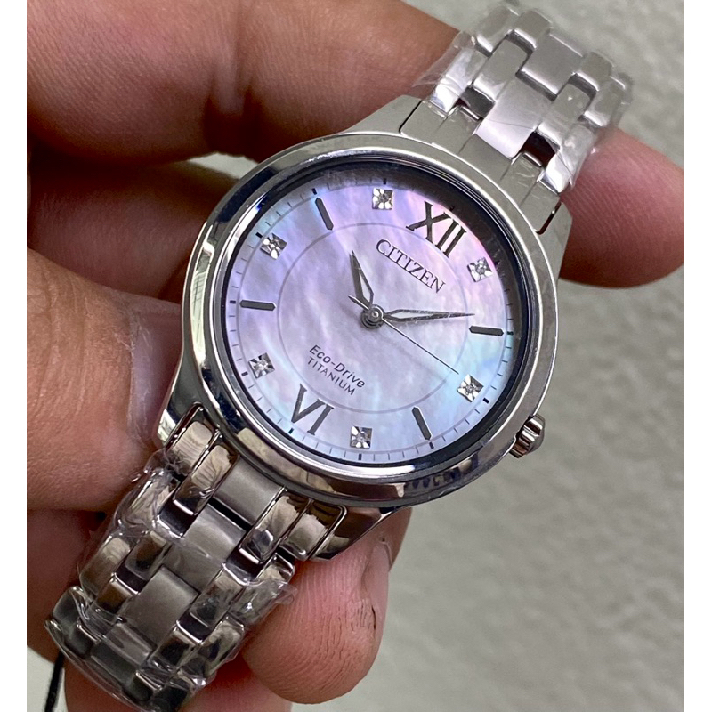 นาฬิกาข้อมือ Citizen Eco-Drive Super-Titanium Lady Watch EM0720-85Y