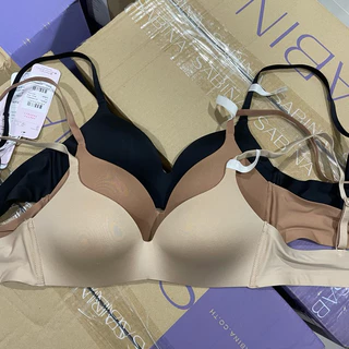 Sabina เสื้อชั้นใน Invisible Wire (ไม่มีโครง) Seamless Fit รุ่น Pretty Perfect รหัส NBU23004