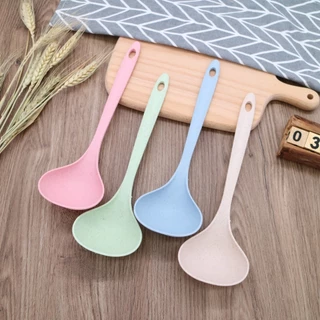 กระบวยทัพพี ช้อนซุป ช้อนตักซุป สําหรับตักซุป Plastic spoon จากวัสดุธรรมชาติ(ส่งแบบสุ่มสี)