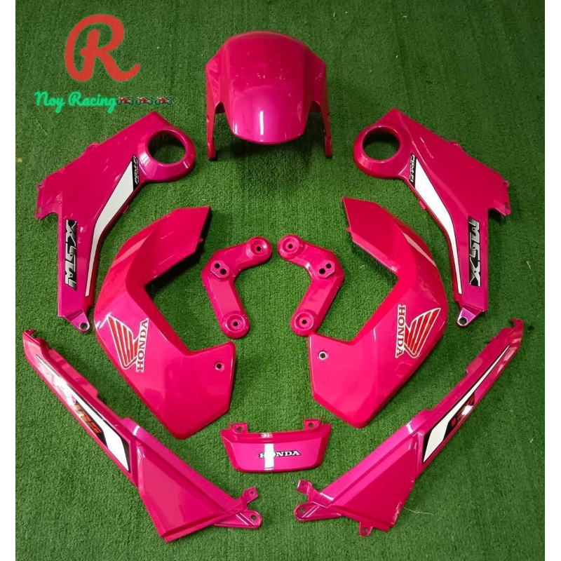 ชุดสี MSX 125ตัวเก่า ปี2012-2015 มีทั้งหมด 10ชิ้นลูกค้าสามารถเลือกสีและลายสติ๊กเกอร์ได้ตามต้องการทัก