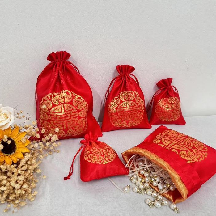 พร้อมส่ง ถุงหูรูด ถุงใส่ของมงคลในโอกาสต่างๆ ถุงใส่ส้ม ผ้าแพร สีแดง พร้อมส่ง