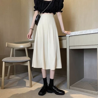 กระโปรงยาวผู้หญิง กระโปรงใส่ทำงานสุภาพ กระโปรงทรงเอยาวพลิ้ว เอวยางยืด แมทช์ง่า สไตล์คนเรียบร้อย สีขาวครีม