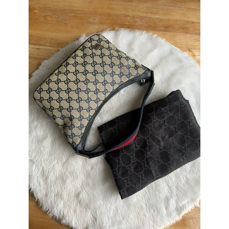 Gucci hobo hand&shoulder bag ของแท้💯%