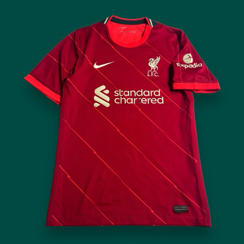 เสื้อบอลมือสองของแท้ทีม LIVERPOOL 2021/22