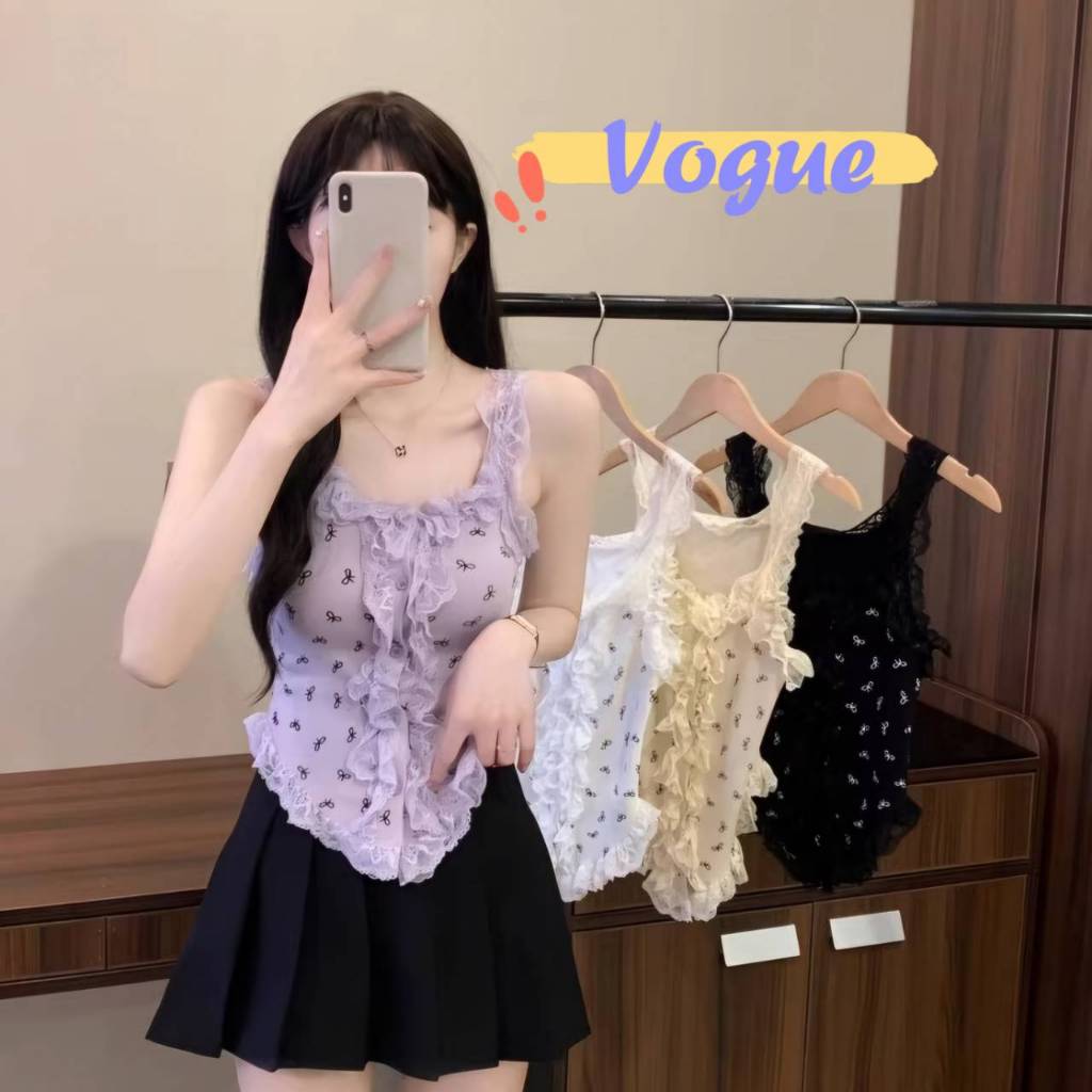 Vogue พร้อมส่ง เสื้อกล้ามไหมพรม ดีเทลลวดลายโบว์ทั้งตัว รอบลูกไม้ (95149-1)