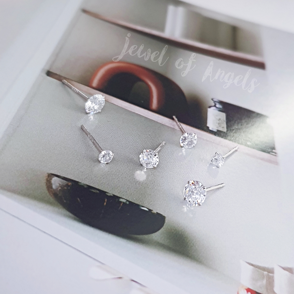 ต่างหูเงินแท้ทั้งชิ้น S925 รุ่น Sparkle ต่างหูก้านเสียบ เพชรCZกลม สีเงิน 3mm 4mm 5mm Silver925 ราคา ถูกที่สุด ดีลบีเคเค แกลเลอรีภาพที่ 6