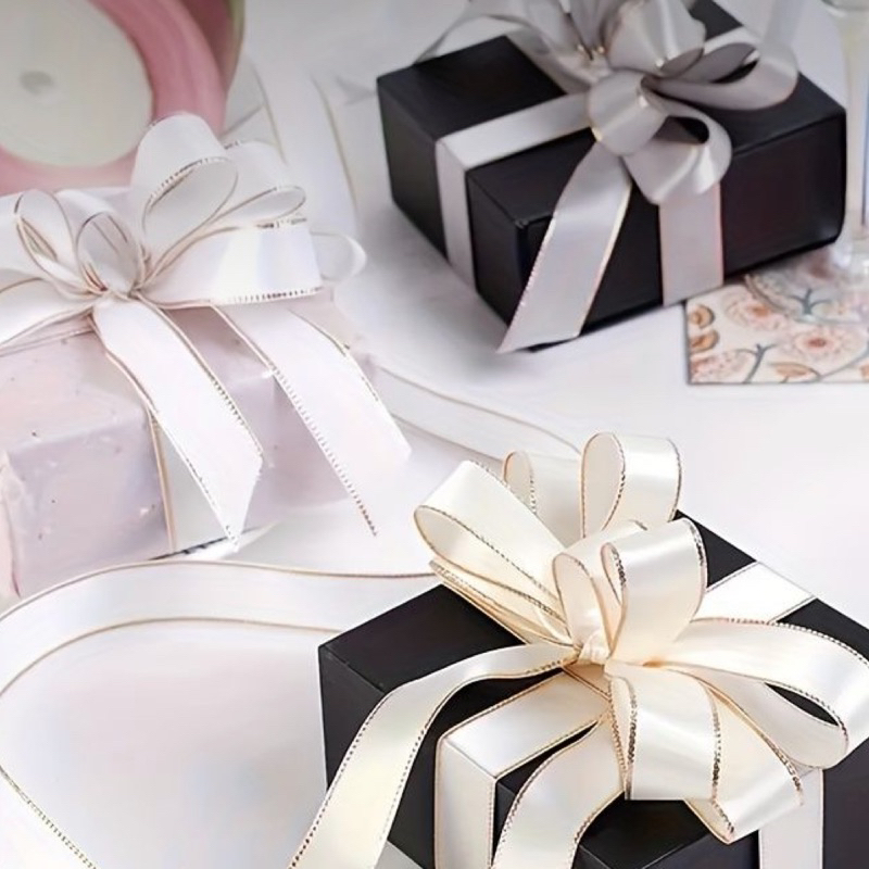 พร้อมส่ง ริบบิ้น กว้าง1cm 酒红色双面金边缎带 圣诞丝带 gift&flower ribbon