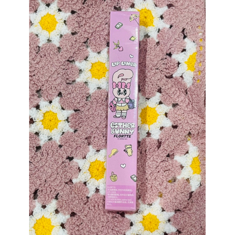 Esther Bunny x Florette Lip liner