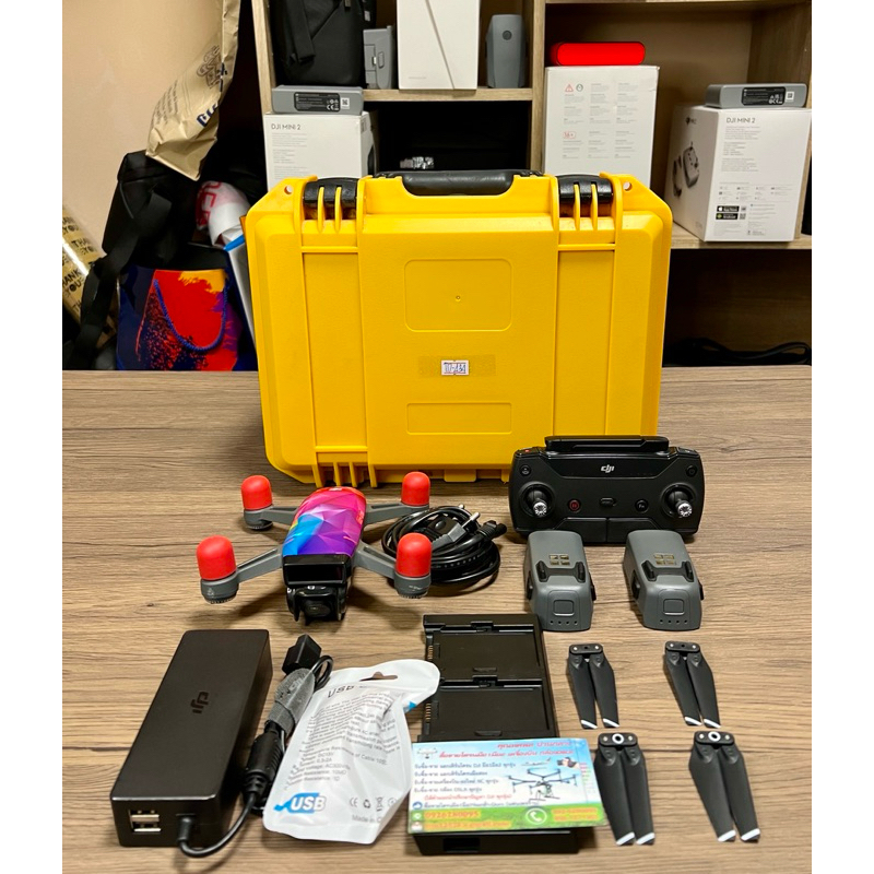 dji spark Combo สภาพสวยอุปกรณ์ครบพร้อมใช้งาน สอบถามขอรูปเพิ่มได้ รหัส TD-434