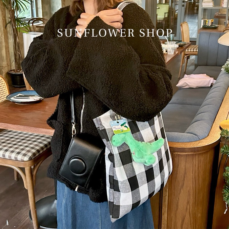 กระเป๋าผ้าราคาน่ารักลายตารางใหญ่ กระเป๋าสไตล์ญี่ปุ่น SUNFLOWER SHOP