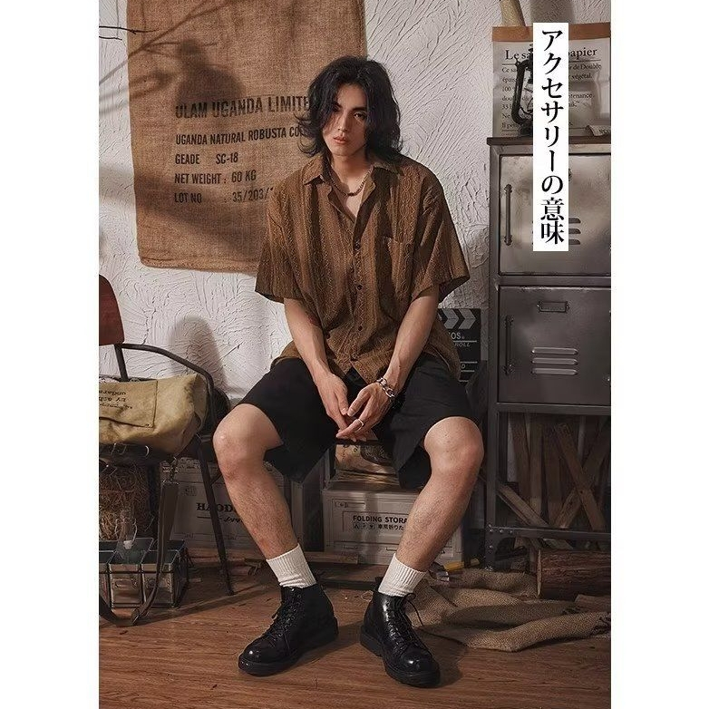 Big Size การออกแบบแกะสลักกลวง เสื้อผู้ชายฤดูร้อนสไตล์เกาหลี สไตล์ฮาวาย เสื้อเชิ้ตแฟชั่นถักแขนสั้น สีทึบสบายๆ oversize