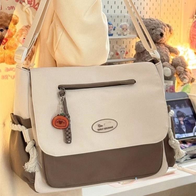 กระเป๋าสะพายไหล่ เรียบง่าย กระเป๋าสะพายข้างน่ารัก ไนลอน ถุงผ้าใบ message bag