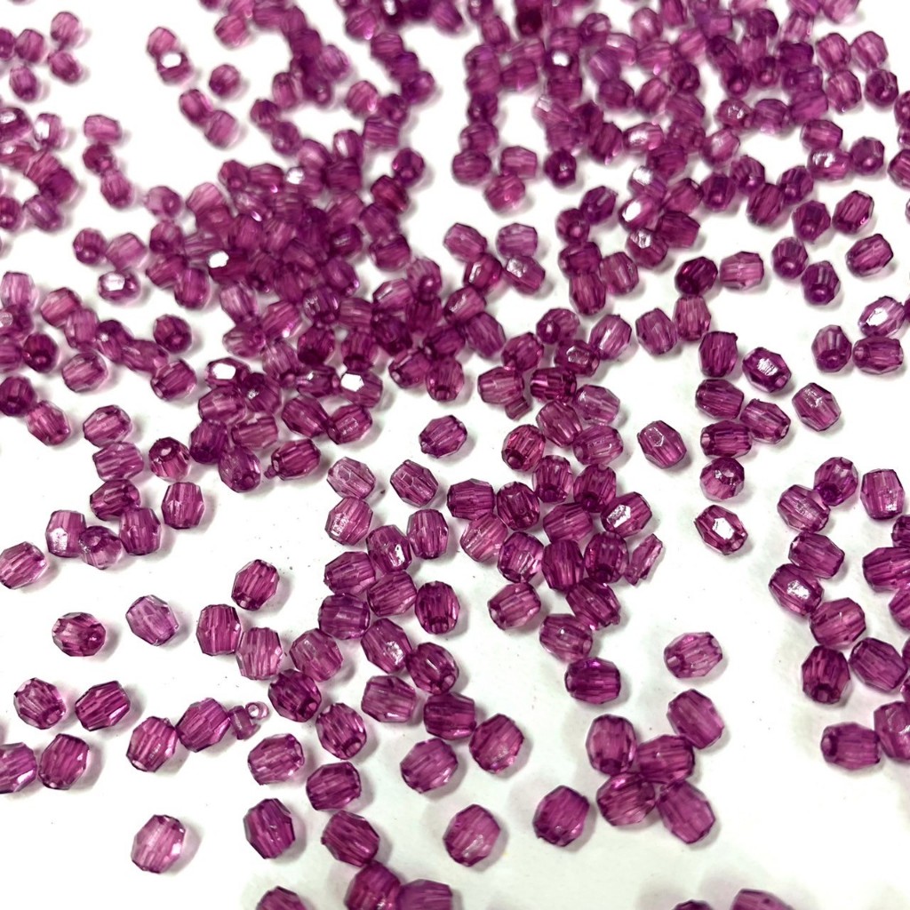 ลูกปัด คริสตัล 8เหลี่ยม ขนาด 4mm อุปกรณ์เสริมงานฝีมือ งาน DIY ใช้สำหรับการตกแต่งชิ้นงาน งานประดิษฐ์ ร้อยพวงกุญแจ ร้อยพว