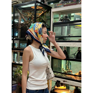 Acacia Tank | เสื้อแขนกุดเรียบหรู เนื้อผ้านิ่ม ทรงเข้ารูป ใส่ง่ายได้ทุกวัน