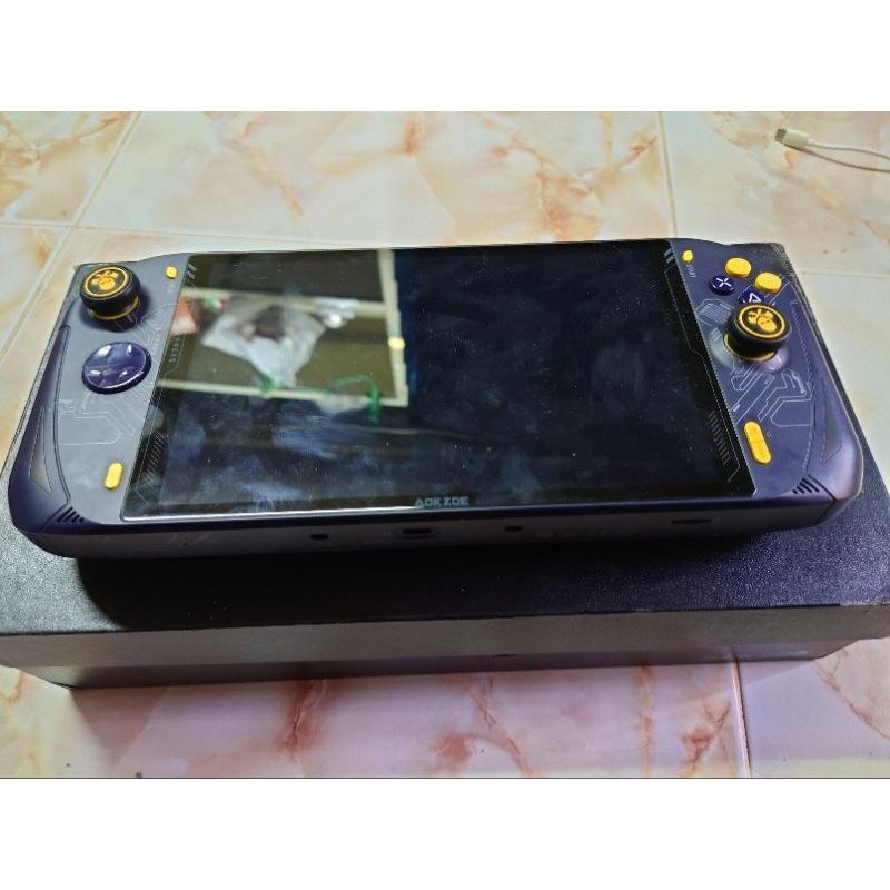 Handheld PC gaming Aokzoe A1มือสอง