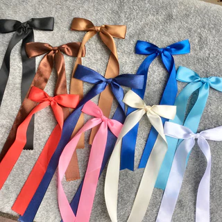 🎀 ( >10 สี ) โบว์กิ๊บโบว์เส้นสำเร็จรูป (กว้าง 7-8 cm) หางยาว โบว์ติดผมเด็กนักเรียน *กิ๊บปากเป็ด*
