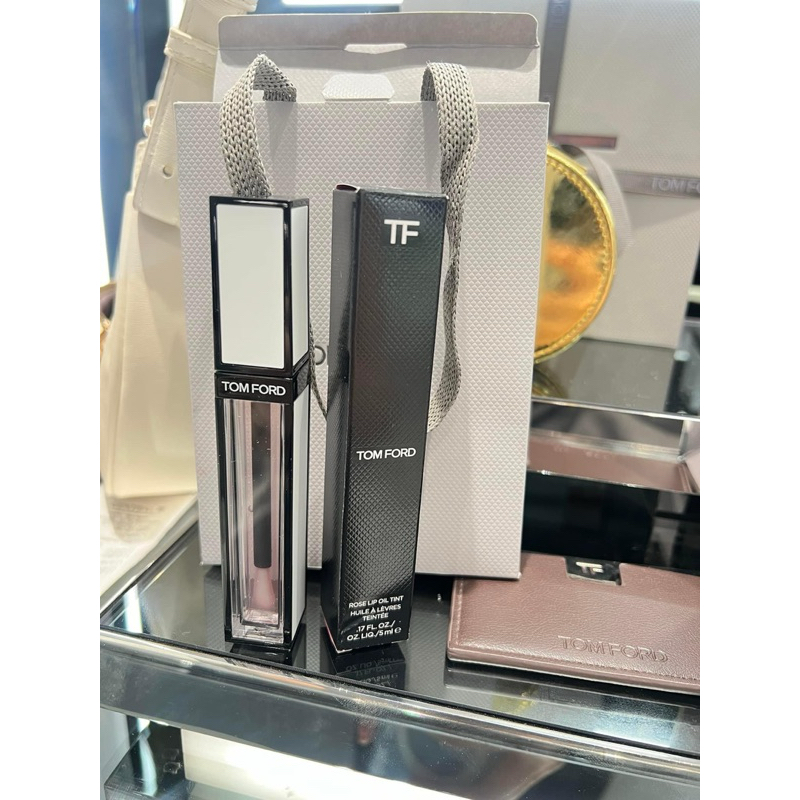 TOM FORD ROSE LIP OIL TINT✨🌹