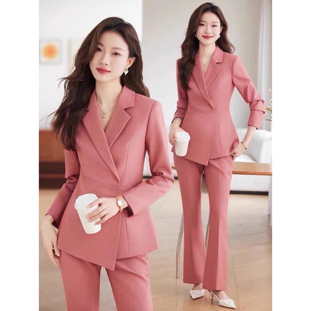 SALE📌📌SUIT-17🩷 ขายยกเซ็ต ชุดสูทเบเซอร์ สำหรับผู้หญิง ทรงเข้ารูป สูทแฟชั่นผ้านิ่มใส่สบาย  สำหรับใส่ทำงาน  เสื้อและกางเกง🩷