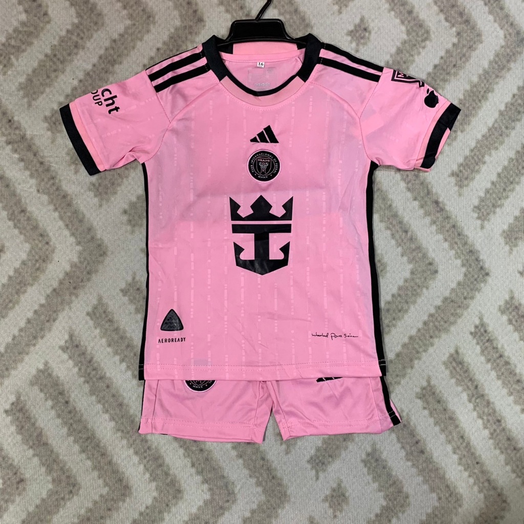 ชุดบอลเด็ก รุ่นใหม่ล่าสุด เสื้อพร้อมกางเกง 2024/2025