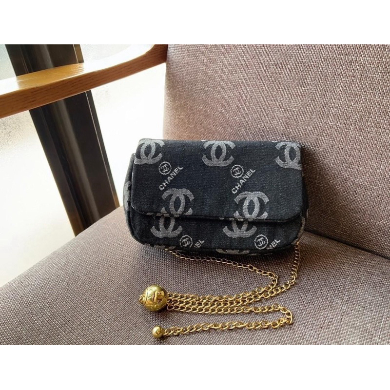 CHANEL DENIM CROSSBODY BAG🖤🖤