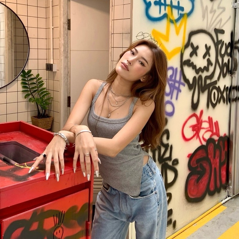 เสื้อสายเดี่ยว🌸กุ้นใหญ่ ชายแหลม💌